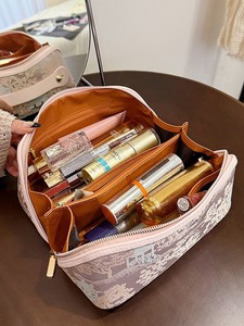 Nuevo y moderno bolso de maquillaje bordado de estilo chino para mujer, bolsa de viaje portátil de gran capacidad para lavar y guardar. - Product Image 6