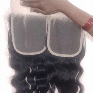 Vente en gros économique de <span class=keywords><strong>Cheveux</strong></span> humains indiens vierges bruts 100% à cuticules alignées, longs, simple tirage, Remy, avec closure 4*4, ondulés, crépus, Super Wave <span class=keywords><strong>naturel</strong></span> - Product Image 5