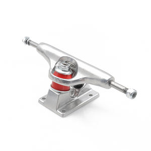 En gros Woodsen <span class=keywords><strong>Paris</strong></span> Trucks de <span class=keywords><strong>skateboard</strong></span> à moulage par gravité OEM en aluminium professionnel 5,25 pouces haute vitesse double rocker portable - Product Image 1