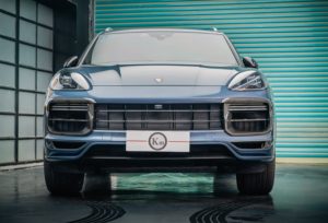 Para <span class=keywords><strong>Porsche</strong></span> <span class=keywords><strong>Cayenne</strong></span> 2018 2019 2020 <span class=keywords><strong>2021</strong></span> 2022 2023 9Y0.1 <span class=keywords><strong>Turbo</strong></span>, Marco de Rejilla Delantera de Fibra de Carbono Seca TKT Mejorado, Adhesivo - Product Image 4