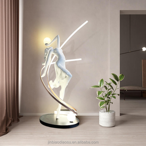 Lampada da Terra Artistica a Forma di Ballerina, Scultura Moderna Bianca per Interni - Product Image 1