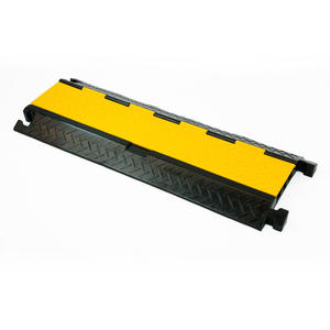 Protezione per Condotte a 3 Canali per Cavi con Diametri Fino a 30 mm - Product Image 1