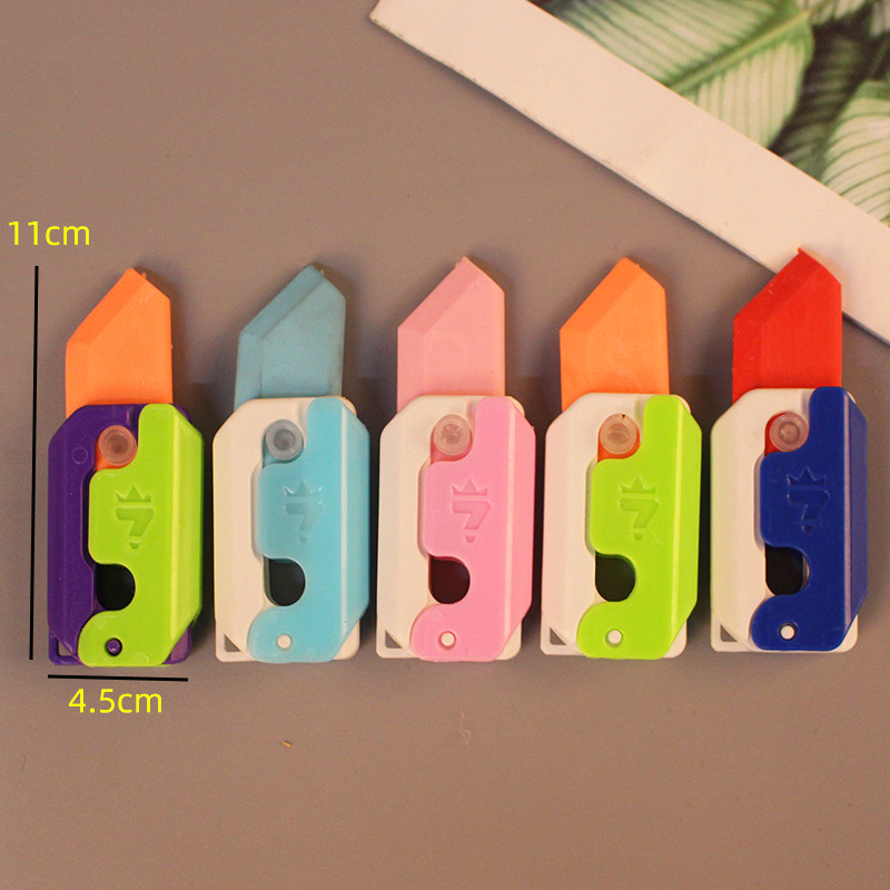 Radish knife eraser-color random