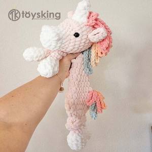 Peluche âne Eeyore - Jouet en peluche fait main au crochet inspiré du dessin animé classique, poupée sensorielle douce et câline pour le confort du bébé et - Product Image 2