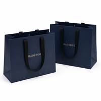 Sacs shopping en papier cartonné personnalisés haut de gamme avec logo imprimé, sac cadeau écologique avec poignée en tissu pour emballage cosmétique