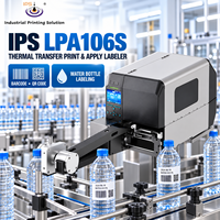 Machine d'application d'étiquettes IPS LPA106S Swing-Tamp pour sachets, boîtes, cartons – Imprime et pose les étiquettes