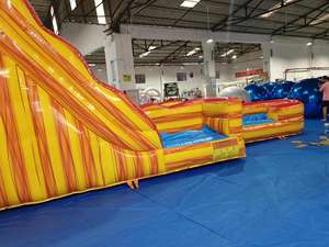 Glissière gonflable géante d'air et d'eau de château plein d'entrain de saut de grande lune commerciale pour la publicité et le divertissement - Product Image 3