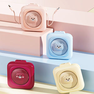 <span class=keywords><strong>พา</strong></span><span class=keywords><strong>ว</strong></span><span class=keywords><strong>เวอร์</strong></span><span class=keywords><strong>แบงค์</strong></span>ขนาดเล็กแบบพก<span class=keywords><strong>พา</strong></span>10W 10000ดีไซน์<span class=keywords><strong>น่า</strong></span><span class=keywords><strong>รัก</strong></span>สถานีชาร์จสายในตัวสำหรับการเดินทาง - Product Image 6