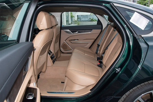<span class=keywords><strong>Jaguar</strong></span> XFL 2025: Sedán de Lujo Británico Usado, Económico y Moderno, con Elegante Línea de Carrocería, Configuraciones Completas y Precio Accesible - Product Image 4