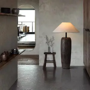 Lampu meja samping tempat tidur buatan tangan Tiongkok lampu meja vas hijau keramik rumah pertanian Retro dengan naungan kain