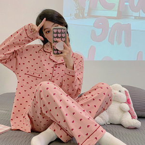 Conjunto de <span class=keywords><strong>Pijama</strong></span> para <span class=keywords><strong>Mujer</strong></span> con Estampado de <span class=keywords><strong>Snoopy</strong></span>, Camisa de Manga Larga con Botones y Cuello Solapa, Pantalones con Cintura Elástica, Ropa de Dormir Suave e Informal para Verano, ODM - Product Image 3