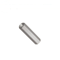 Entretoise de fixation M10 en acier inoxydable pour PCB avec finition passivée, tolérances de précision, longueur personnalisable
