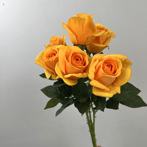 M256 vente en gros de <span class=keywords><strong>Roses</strong></span> artificielles de mariage Real Touch <span class=keywords><strong>Roses</strong></span> en soie hydratantes <span class=keywords><strong>Roses</strong></span> artificielles Real Touch <span class=keywords><strong>Roses</strong></span> - Product Image 4