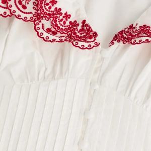 Conjunto Casual de Algodón para Mujer, Estilo Nuevo 2025, Top con Peplum Bordado y Pantalones Cortos con Decoración de Botones, Venta Caliente OEM - Product Image 2