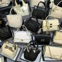 2025 Offre Spéciale de haute qualité luxueux Vintage sac fourre-tout pour femmes dame mode perle sacs à main d'occasion balles pas cher sélectionné