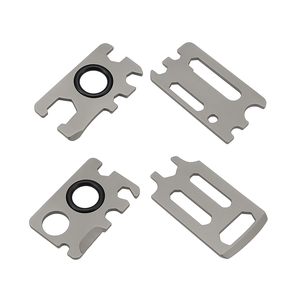 Tarjeta multiherramienta personalizada para buzos, llave de buceo grabada con láser, Kit de reparación EDC de plástico duradero con logotipo OEM disponible - Product Image 1