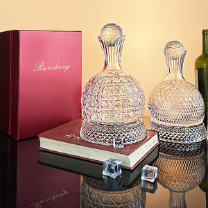 <span class=keywords><strong>Carafe</strong></span> à <span class=keywords><strong>whisky</strong></span> SUNPRO Classic Luxury en verre borosilicate de haute qualité avec <span class=keywords><strong>bouchon</strong></span>, design minimaliste en forme de marteau 3D, découpée à la main, personnalisable - Product Image 2