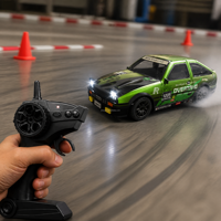 Voiture RC de drift 4x4 à l'échelle 1/64, haute vitesse, 2,4 GHz, mini voiture télécommandée avec lumières LED, jeux de bureau pour garçons et enfants