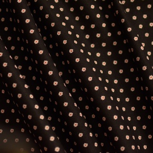 Floral Jacquard Gestrickt 30% Nylon 20% <span class=keywords><strong>Polyester</strong></span> 45% Viskose 5% Spandex Exquisite Textur Garn gefärbt Fest gefärbt Ponte Roma - Product Image 1