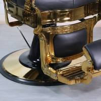 Fauteuil de Barbier Vintage de Luxe Hydraulique Inclinable, Chaise de Salon Dorée et Noire Capitonnée, Mobilier de Barbier Antique