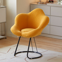 Chaise de luxe moderne de petite taille en acier inoxydable, style crème, en forme de pétale, avec dossier simple, pour salon, bureau à domicile et coiffeuse