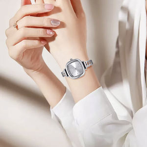 Reloj <span class=keywords><strong>de</strong></span> Pulsera para Niñas con Dijes, Nuevo Diseño Personalizado, Forma Ovalada, Reloj <span class=keywords><strong>de</strong></span> Mujer, Estilo Coreano, Aleación Antigua, Cuarzo, Moneda - Product Image 6