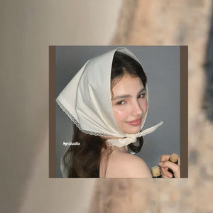 ผ้าคลุมศีรษะฮิญาบทรงสามเหลี่ยมสีพื้น แต่งขอบลูกไม้ผ้าฝ้ายแบบใหม่ ขายส่ง แฟชั่น ทันสมัย ใช้งานได้หลากหลาย สไตล์ดั้งเดิมสำหรับฤดูใบไม้ผลิ - Product Image 2