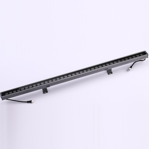 Barra de Luz LED de Aluminio para Exteriores, 5000K, IP65, 70lm/W, Luz Diurna, Control DMX, CRI 90, Garantía de 2 Años, Regulable, AC - Product Image 4