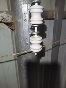 Soporte Aislante Galvanizado en Caliente Songyin Kunshen para Riel Secundario con 3/1/5/7 Ranuras para Cable <span class=keywords><strong>de</strong></span> Alimentación Eléctrica - Product Image 2