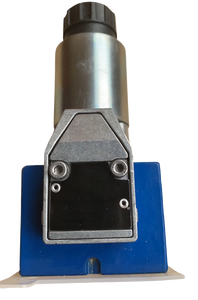 เซ็นเซอร์ควบคุม PLC โซลินอยด์ไฮดรอลิก ของแท้ใหม่เอี่ยม รุ่น R900075565 M-3SEW10C1X/420MG24 - Product Image 1