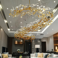 Lustre LED moderne en verre à feuilles de ruban personnalisées, finition dorée, hauteur réglable, pour hall d'hôtel et villa