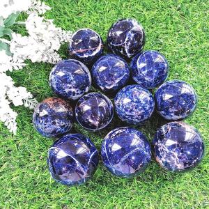 Vente en gros de sphères de sodalite de haute qualité, naturelles, polies et magnifiques, pour la décoration et les cadeaux - Product Image 3