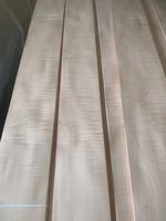 Modèle à usage hôtelier 150mm x 0.5mm d'épaisseur placage de sycomore d'érable naturel découpé en tranches Texture lisse feu d'eau écologique