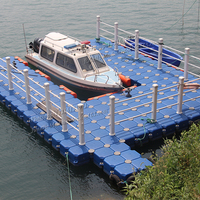 Dock flottant modulaire pour yacht en matériau HDPE 500x500x400mm 7kg
