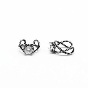 yunnique Stylish Unisex Titanium Steel <b>Cuff</b> <b>Earrings</b> With Black Stone Bezel Setting For Non-Pierced <b>Ears</b> Retro Couple Jewelry - Product Image 2