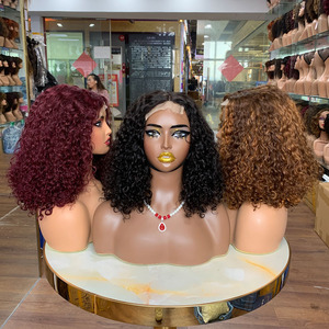 Meilleures ventes Perruque bob en cheveux humains naturels noirs 14 pouces Super Double Drawn 4x4 avec fermeture en dentelle transparente à boucles de luxe - Product Image 1