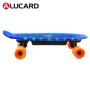 Cina produttore all'ingrosso nuovo disegno <span class=keywords><strong>4</strong></span> ruota a buon mercato mini elettrico di <span class=keywords><strong>skateboard</strong></span> personalizzati con LED per gli adolescenti - Product Image 4