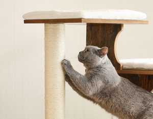 Tour à chat en bois moderne avec 3 lits, poteaux en sisal, fausse fourrure moelleuse, griffoir écologique, emballé en carton, pour usage intérieur et extérieur - Product Image 4