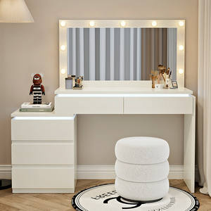 Table de toilette élégante et moderne en crème <span class=keywords><strong>avec</strong></span> grand miroir carré à LED, table de maquillage populaire <span class=keywords><strong>avec</strong></span> chaise, <span class=keywords><strong>coiffeuse</strong></span> <span class=keywords><strong>avec</strong></span> rangement, ensemble de table de toilette - Product Image 1