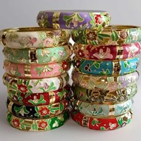 Gelang Bangle Terbuka Desain Bunga Berlapis Emas Paduan Logam Lebar 1.4 cm untuk Wanita, Gaya Istana, Terinspirasi Jingtailan Cina, Fashionable