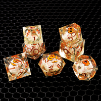 Ensemble de jeu de société DND Dragon Dungeon RPG fait à la main, 7 pièces, dés en résine avec œil de dragon, noyau liquide, 16 mm, polyédrique D20, jaune