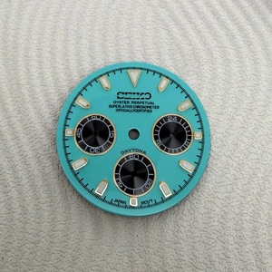 Montre Mod 3 Eye Chronograph, cadran 29,5 mm, or, argent, or rose, index appliqués, luminescence verte, compatible avec le mouvement VK63 - Product Image 3