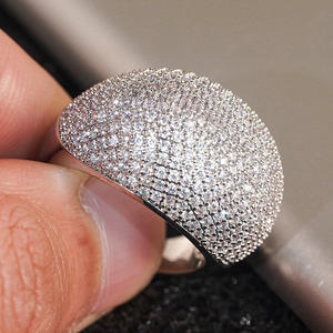 Anello da Cocktail da Donna T0930 con Sfera Micro-Pavé di Strass e Pietra Rotonda, Anelli alla Moda per Feste - Product Image 6