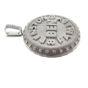 Collar con colgante de diamante de moissanita brillante con piedra redonda brillante para joyería de boda a los mejores precios - Product Image 4