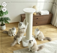 Griffoir vertical en sisal de haute qualité, grand format, respectueux de l'environnement, intégrant un arbre à chat et des jouets pour chat