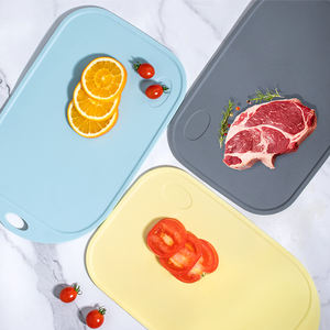 Planche à découper de qualité alimentaire, multifonctionnelle, antidérapante, lavable au lave-vaisselle, pour protéger les comptoirs. - Product Image 5