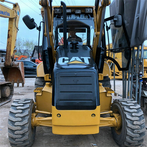 Chargeuse-pelleteuse <span class=keywords><strong>Caterpillar</strong></span> CAT416E d'<span class=keywords><strong>occasion</strong></span>, conforme aux normes EPA et CE, avec moteur Cat C4.4 et bras télescopique, en stock. - Product Image 3