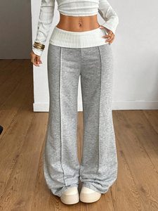 <span class=keywords><strong>Pantaloni</strong></span> Larghi da Donna <span class=keywords><strong>in</strong></span> <span class=keywords><strong>Maglia</strong></span> a Coste <span class=keywords><strong>Bianchi</strong></span> con Collo Rovesciato, Produzione OEM ODM con Basso MOQ, Abbigliamento Streetwear Invernale - Product Image 3