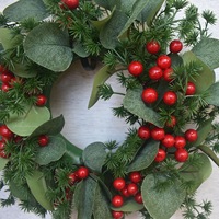 Guirlande de Noël Artificielle 30cm Baies Rouges Eucalyptus Aiguilles de Pin Décoration de Porte et Fenêtre Fêtes de Fin d'Année Vente en Gros Usine