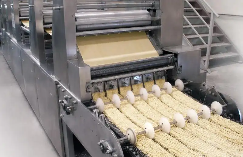 Máquina de fabricación de fideos instantáneos coreanos a precio barato, línea de producción de productos de grano